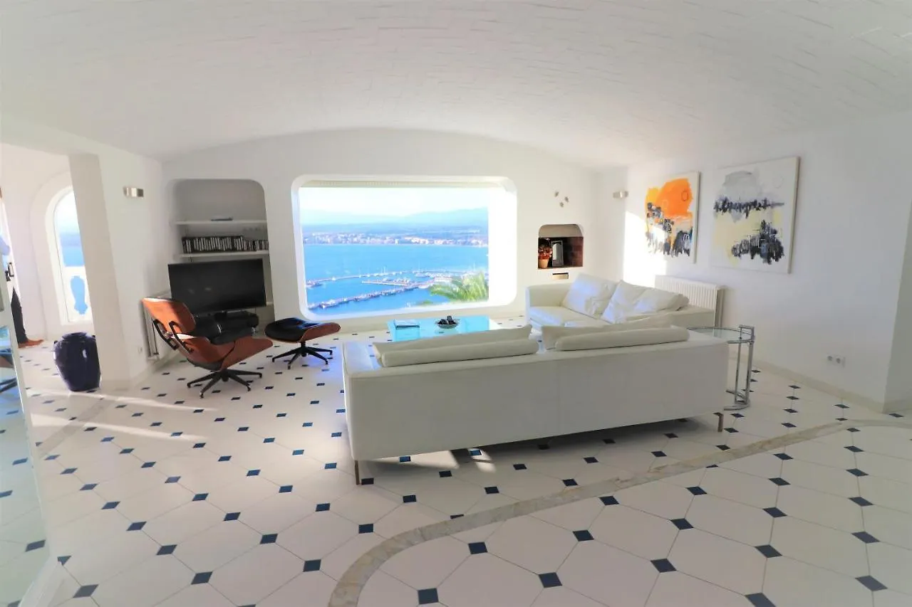 Villa Lou - Casa Individual Con Piscina - Barneda Premium Villas 로지즈 0*,