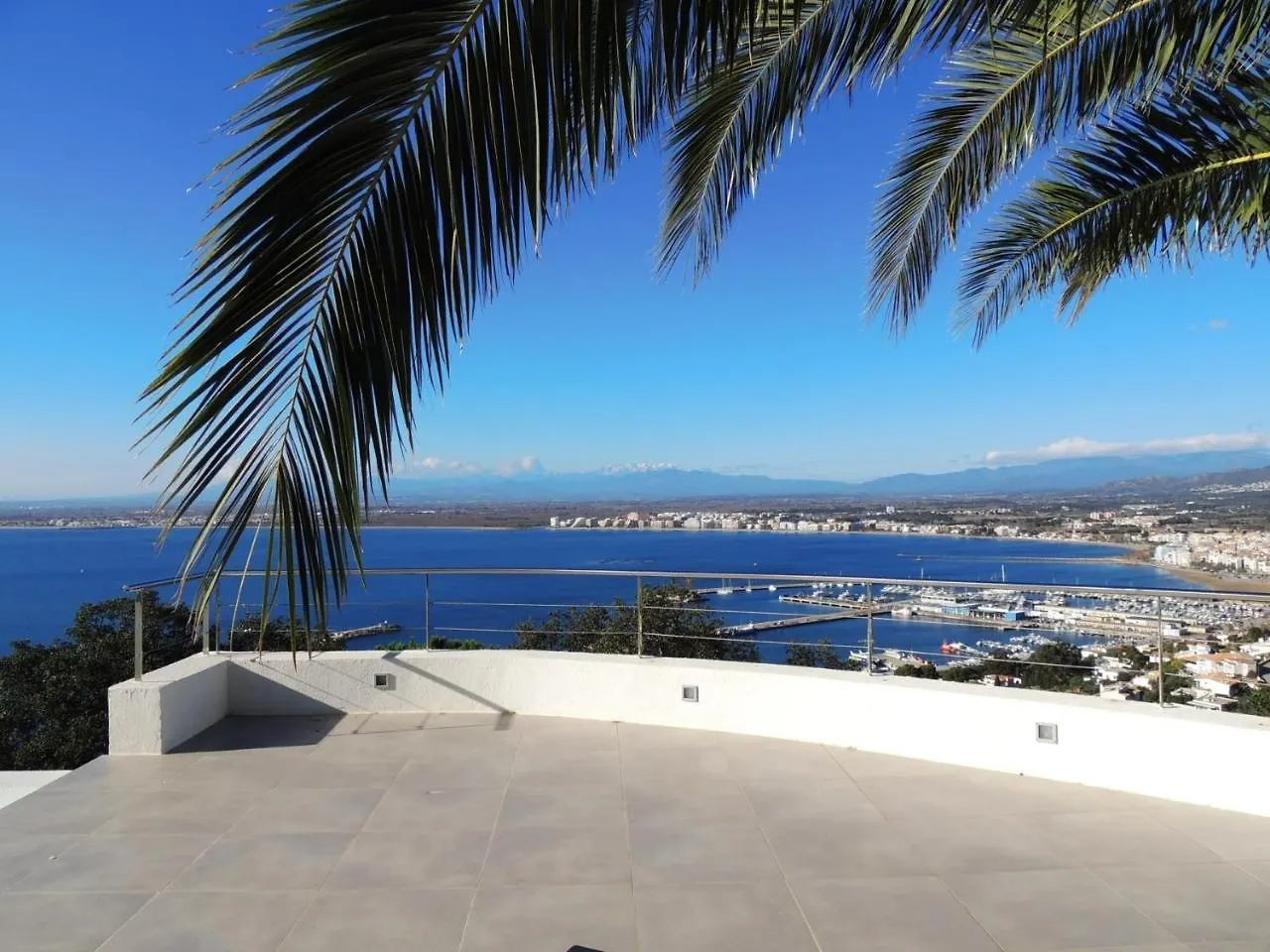 Villa Lou - Casa Individual Con Piscina - Barneda Premium Villas 로지즈 스페인