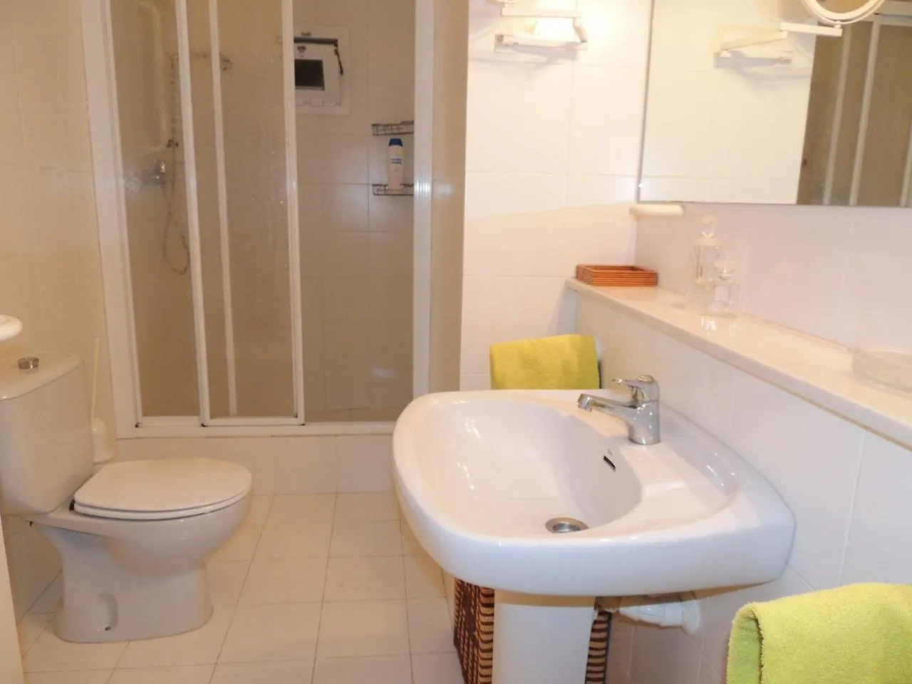 Villa Lou - Casa Individual Con Piscina - Barneda Premium Villas 로지즈 스페인