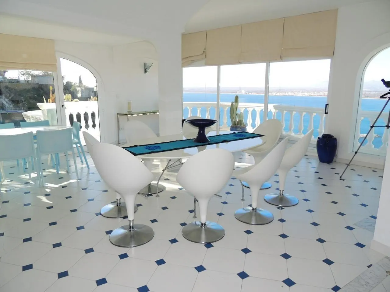 Villa Lou - Casa Individual Con Piscina - Barneda Premium Villas 로지즈