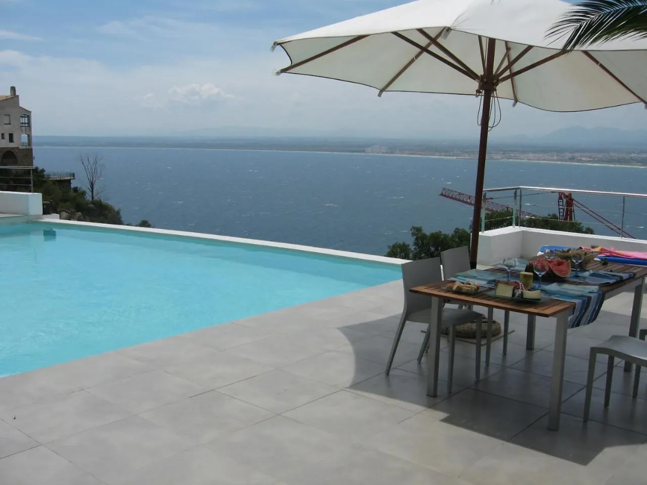 Villa Lou - Casa Individual Con Piscina - Barneda Premium Villas 로지즈 0*,
